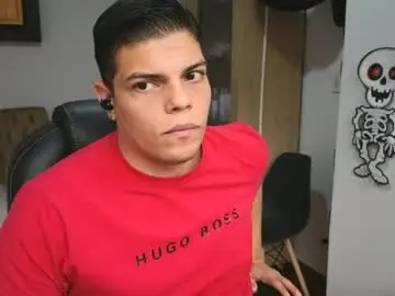 Chaturbate Free Porn Cam of anndyhardy11