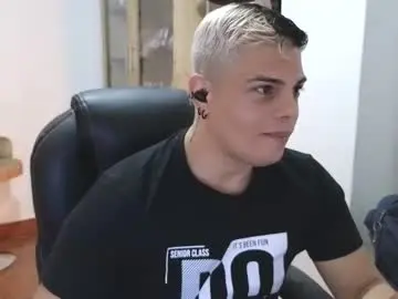 Chaturbate Adult Video Chat of anndyhardy11