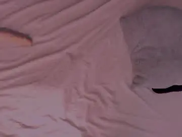 Chaturbate Live Sex of candle_lz