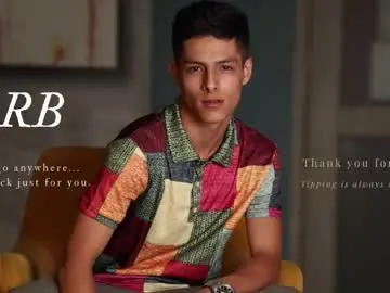 Chaturbate Nude Webcam of elias_salvatore_