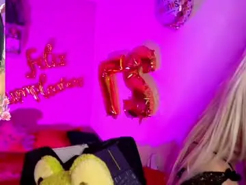 Chaturbate Sex Cam of mia_califa_01