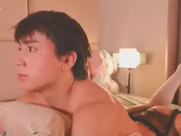 Chaturbate Live Porn of enyollbloss