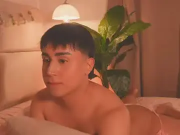 Chaturbate Free Porn Cam of enyollbloss
