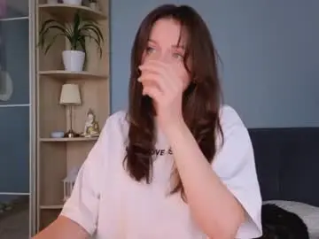 Chaturbate Live Sex of golden_crystall