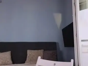 Chaturbate Best live sex cam show of golden_crystall