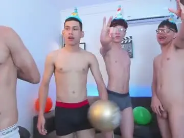 Chaturbate Best live sex cam show of sweet_wallen