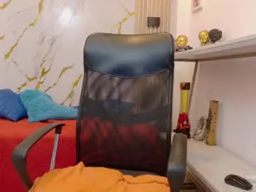 Chaturbate Watch Live Sex Cams of max_silver_
