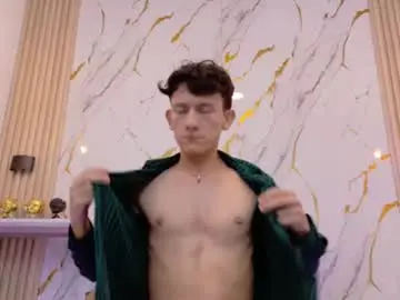 Chaturbate Sex Chat of max_silver_