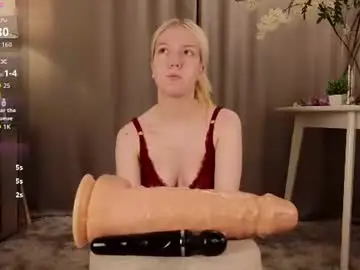 Chaturbate Adult Video Chat of tinastevenson
