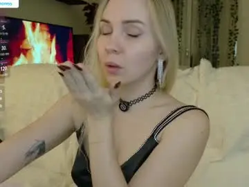 Chaturbate Free Live Porn of xxxhoneyxx