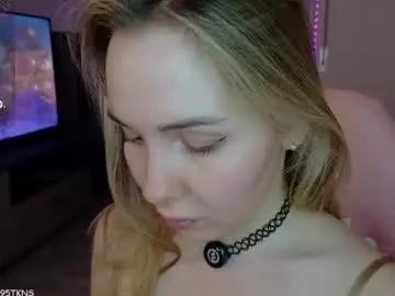 Chaturbate Free Live Porn of xxxhoneyxx
