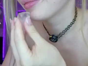 Chaturbate Live Sex Cam of xxxhoneyxx