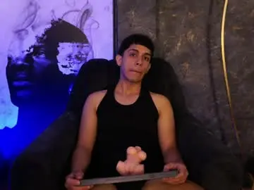 Chaturbate Live Sex Cam of adrianmiless