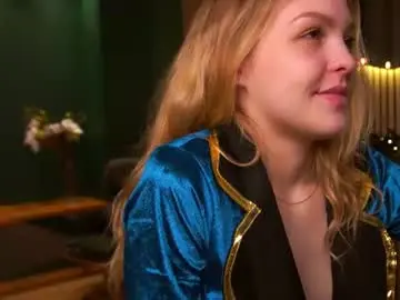 Chaturbate Live Sex of alice_tucci