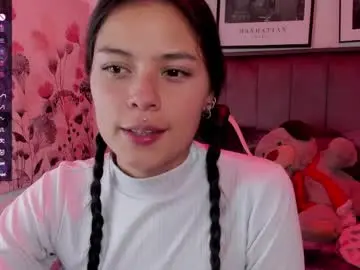 Chaturbate Live Sex of kikii_1