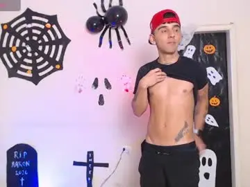 Chaturbate Free Porn Cam of spicyboys_