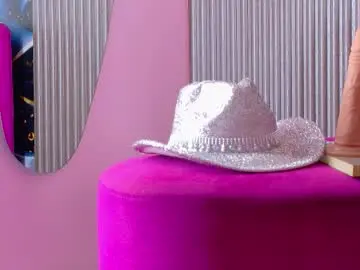 Chaturbate Sex Chat of bella_moonlight_cr