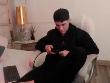 Chaturbate Best live sex cam show of dark_sun333