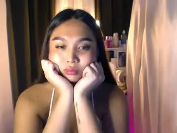 Chaturbate Free Live Porn of elliecummers