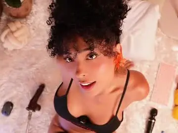 Chaturbate Nude Webcam of oshun_25