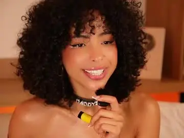 Chaturbate Watch Live Sex Cams of oshun_25