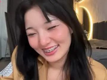 Chaturbate Sex Cam of minnie_joy_