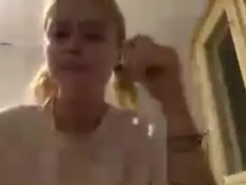 Chaturbate Best live sex cam show of richellearmentrout