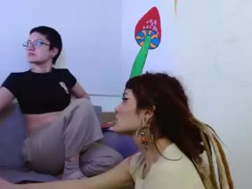 Chaturbate Sex Chat of giulietta_mon