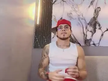 Chaturbate Live Porn of davin_01