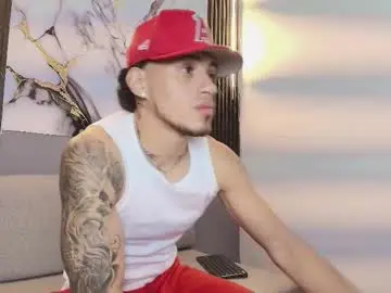 Chaturbate Free Porn Cam of davin_01