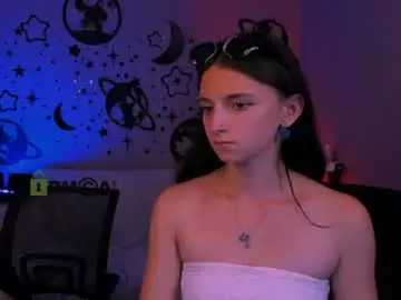 Chaturbate Watch Live Sex Cams of emilia_fly