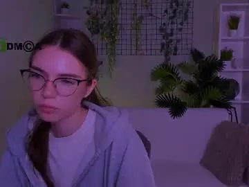 Chaturbate Adult Video Chat of emilia_fly