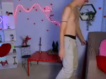 Chaturbate Live Sex Cam of john_lik