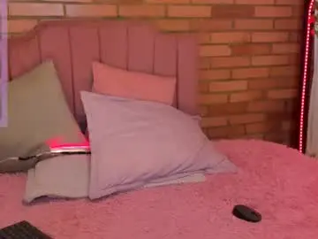 Chaturbate Live Porn of julieta_moretti