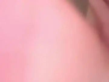 Chaturbate Nude Webcam of larrainemelandez
