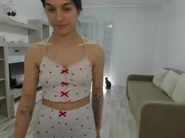 Chaturbate Watch Live Sex Cams of maya_and_guests