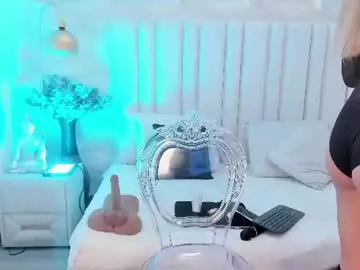 Chaturbate Adult Video Chat of megan_glow_