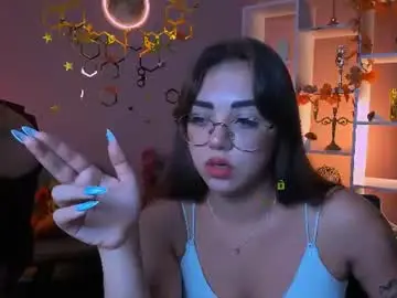 Chaturbate Live Sex of miss_evelina12