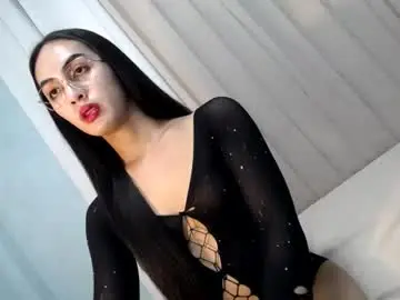 Chaturbate Live Sex Cam of queen_danaya