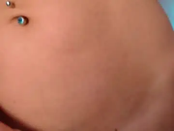 Chaturbate Nude Webcam of sweet_lil_thing