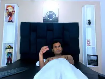 Chaturbate Watch Live Sex Cams of brandon_mark_
