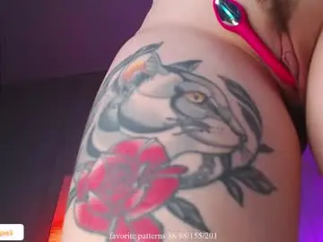 Chaturbate Live Porn of foxrinehelen