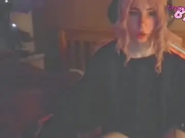 Chaturbate Live Sex Cam of notyourfemboi