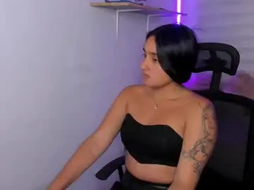 Chaturbate Live Sex of caroline_rodriguez_9