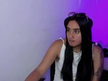 Chaturbate Adult Webcam of caroline_rodriguez_9