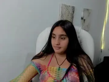 Chaturbate Adult Webcams of caroline_rodriguez_9