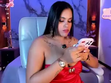 Chaturbate Sex Chat of jeen_taylor