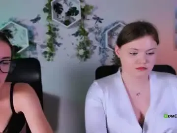 Chaturbate Sex Cam of lia_dream_