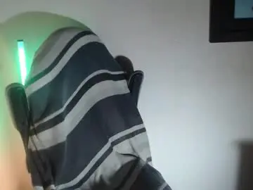 Chaturbate Live Sex Cam of 69_luciferx_69