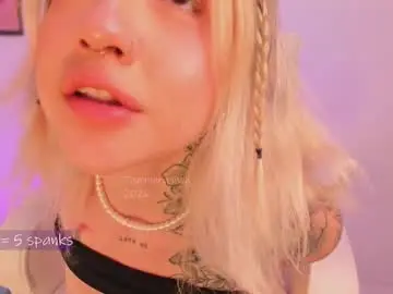 Chaturbate Free Porn Cam of _tammarra_